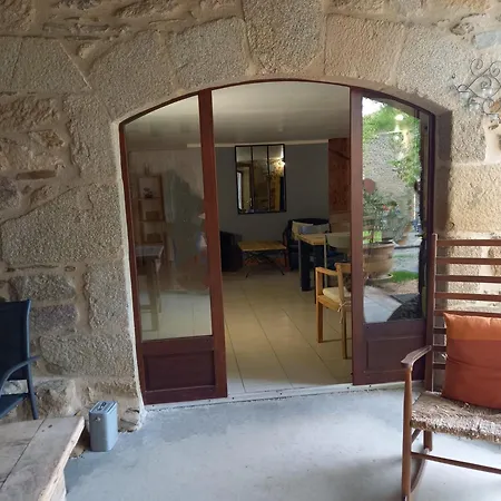 Sous Le Tilleul